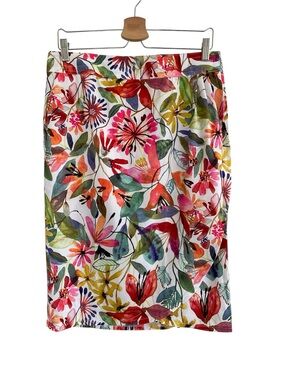 RipSkirt Length 3 Watercolour Wildflower Size M NWT Beach Cover Up Resort Cruise